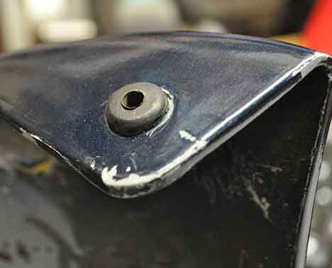 SIDE COVER LOWER MOUNTING GROMMETS SOLD EACH - Click Image to Close